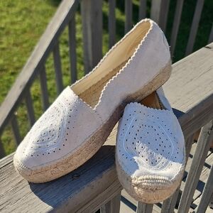 UGG Heidi Perforated Suede Espadrilles Women’s 9.5 Beige Tan